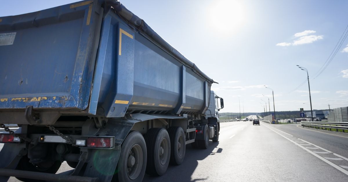 What You Need To Start a Waste Hauling Business