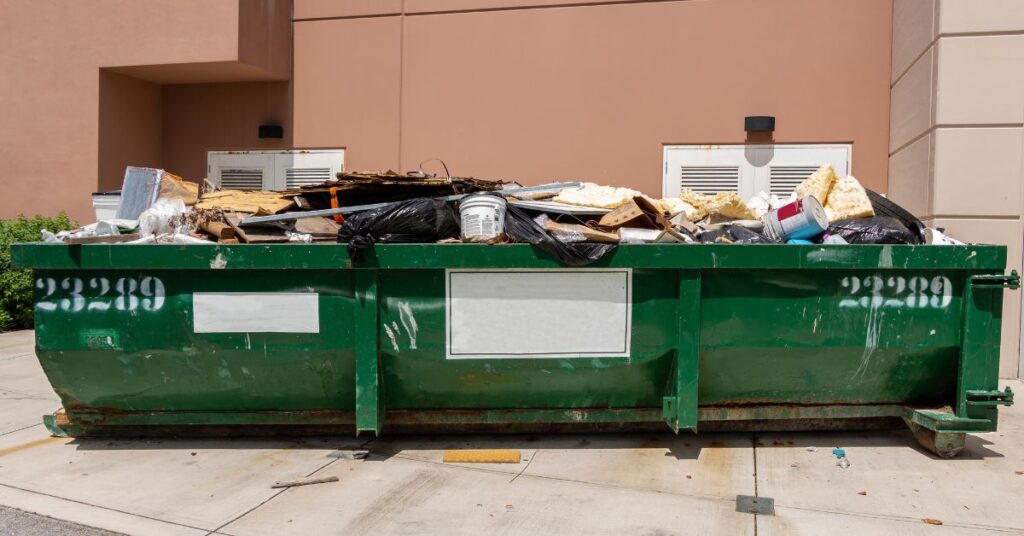 Compactors vs. Dumpsters: The Differences Explained